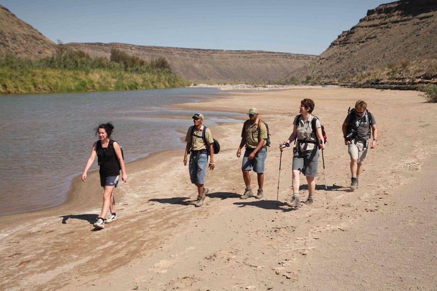 Canyon Rim to River Hike