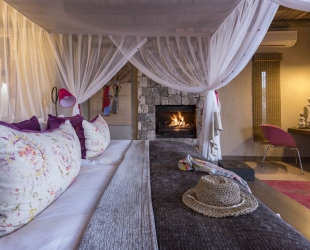 Bush Suite